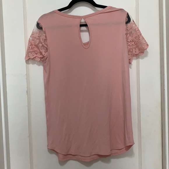 New without tags, Never worn pink tshirt with lace - Picture 3 of 3